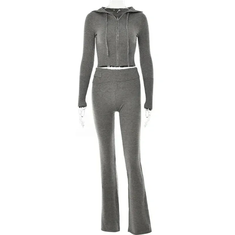 Gabriella - Gebreide lounge set: Cozy hoodie & flared pants in soft stretch