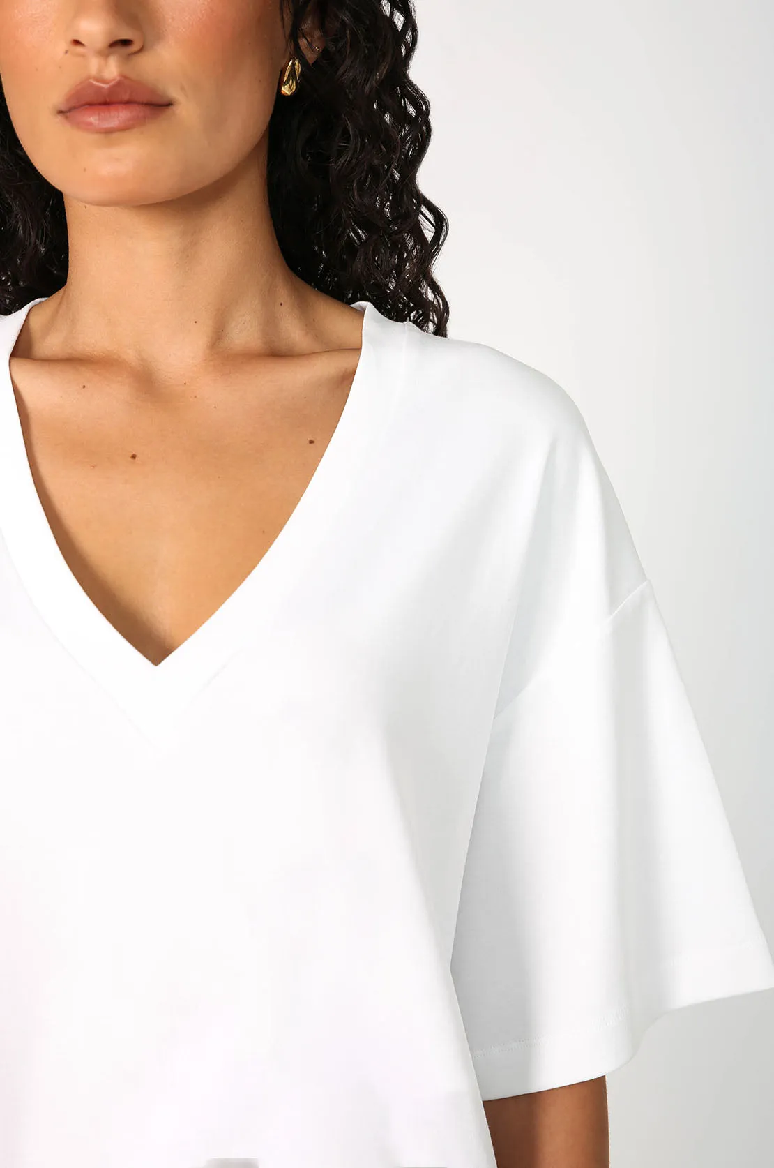 runner tee / white